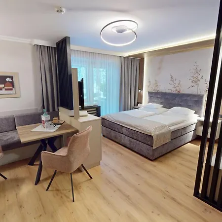 Hotel-Garni Jakober - B&B und Appartements-2